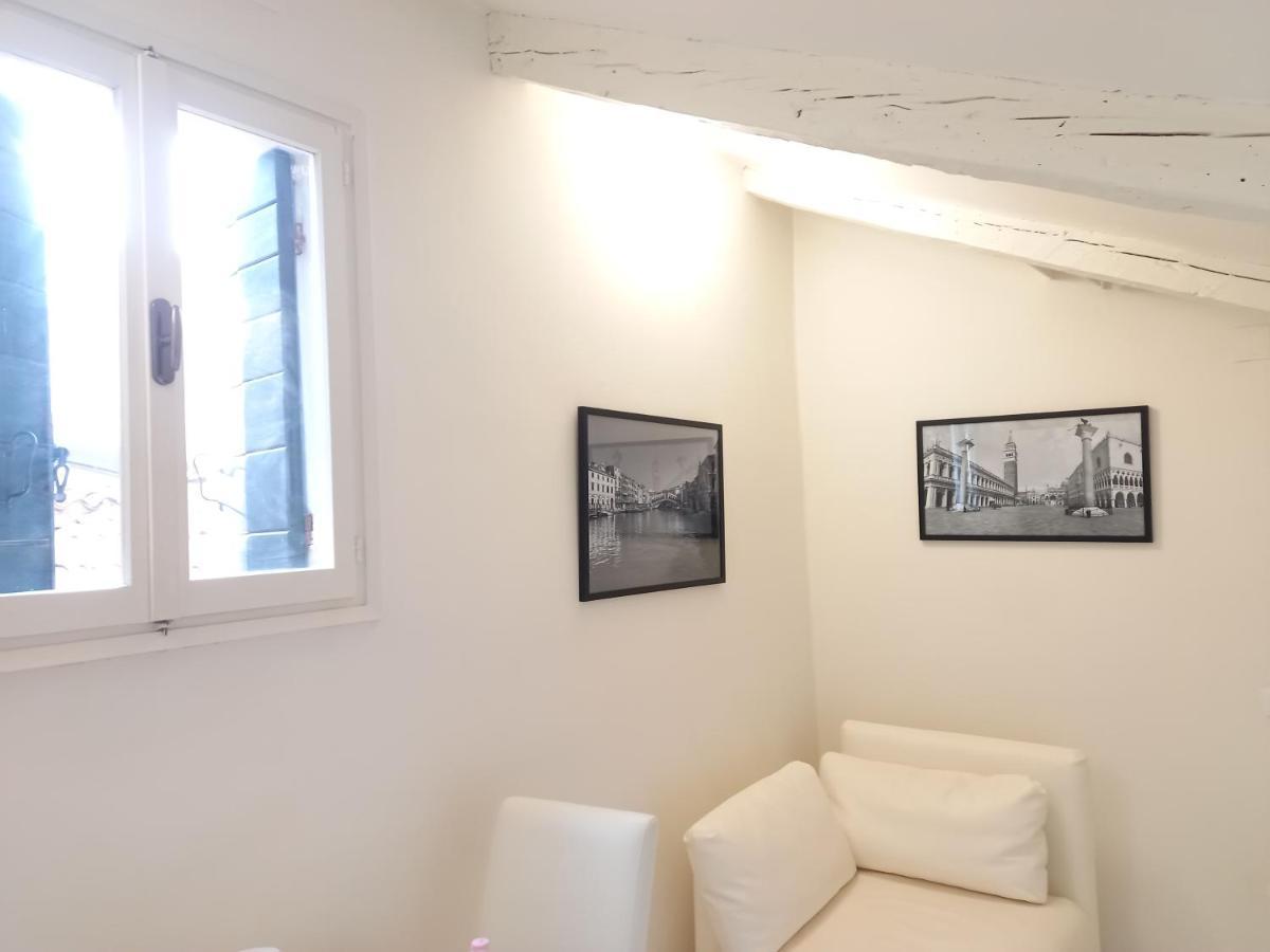 Casanova Apartment San Marco Venesia Bagian luar foto