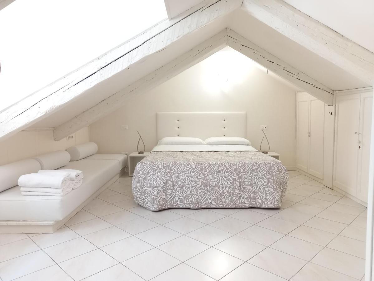 Casanova Apartment San Marco Venesia Bagian luar foto