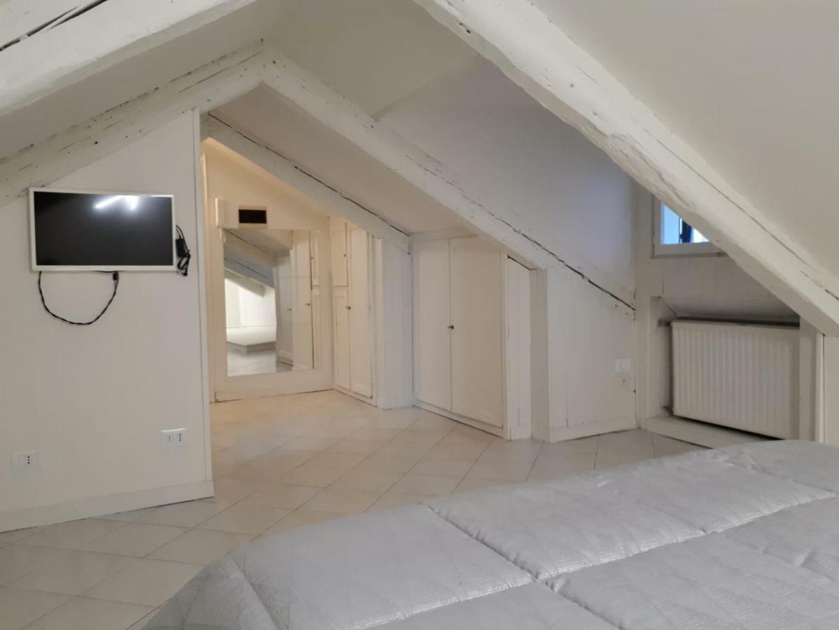 Casanova Apartment San Marco Venesia Bagian luar foto