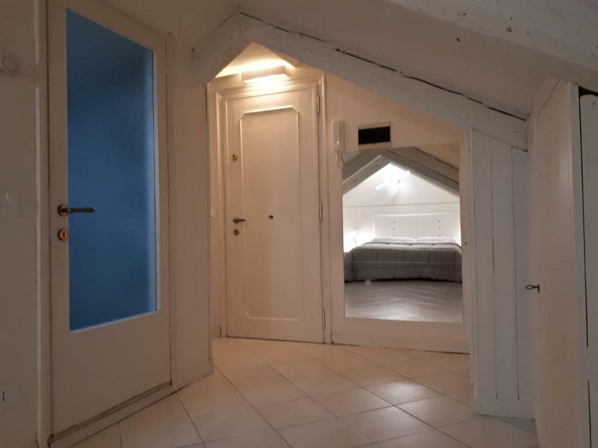 Casanova Apartment San Marco Venesia Bagian luar foto