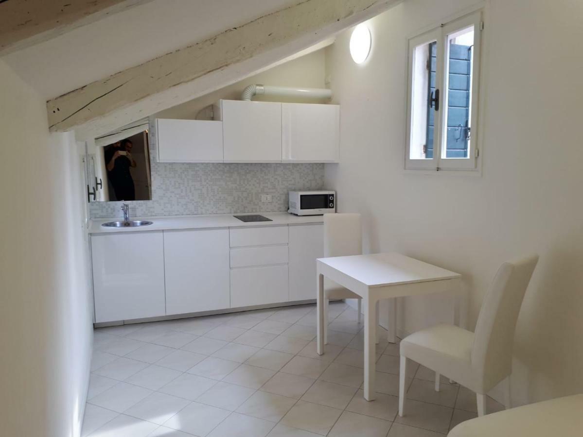 Casanova Apartment San Marco Venesia Bagian luar foto